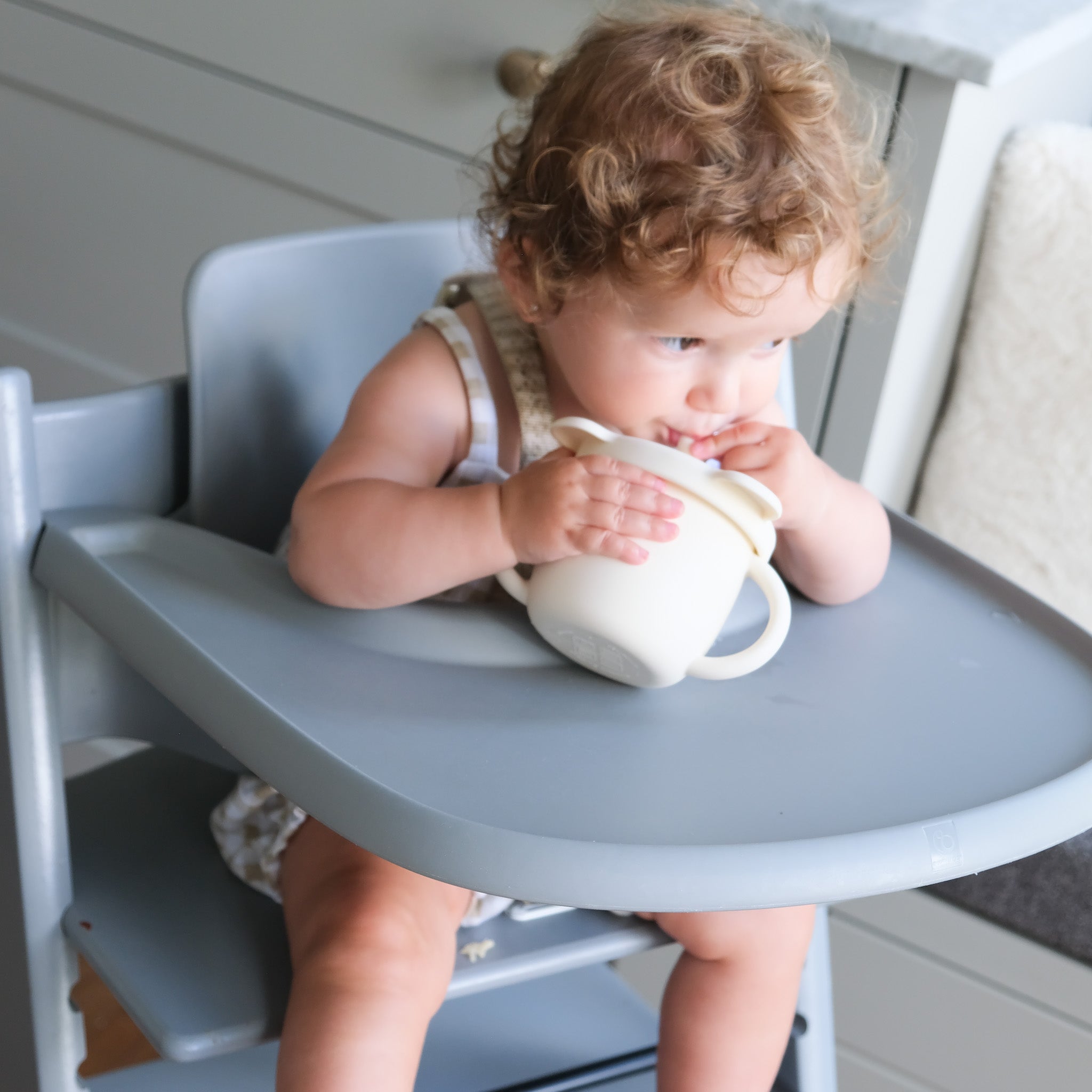 Tasse 2-en-1 en silicone pour enfant | Collation et boisson