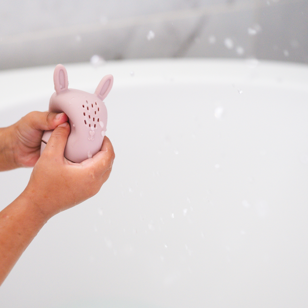 bug + bean kids - Bath Buddies Silicone Mold-Free Bath Toys - Ages 0+